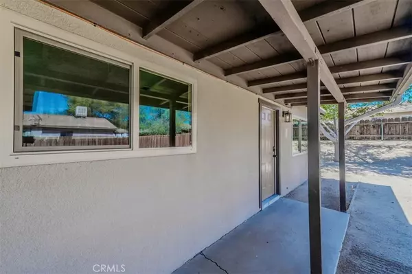 Victorville, CA 92395,16581 Lariat Road