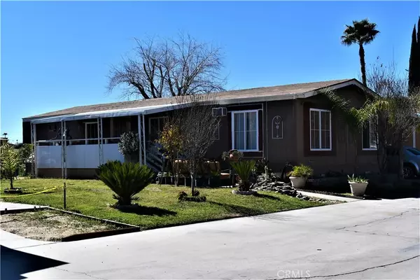 San Jacinto, CA 92582,913 S Grand #174