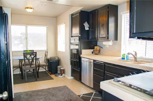 San Jacinto, CA 92583,1215 Avenida Floribunda