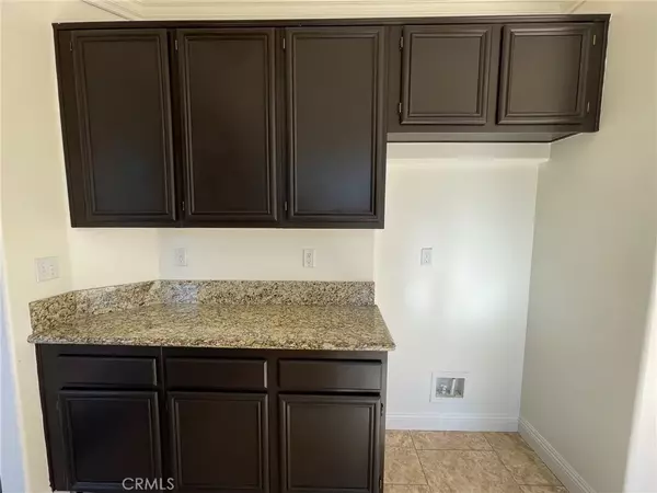 Victorville, CA 92394,13865 Goldfinch Court