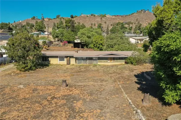 7441 Skyview Road, Jurupa Valley, CA 92509