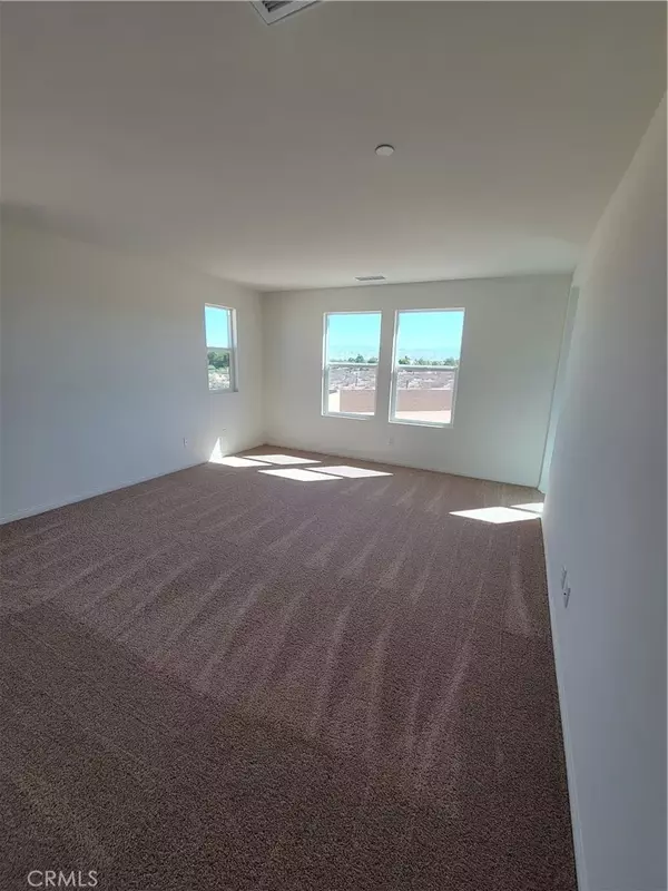 Victorville, CA 92392,13905 Raven Street