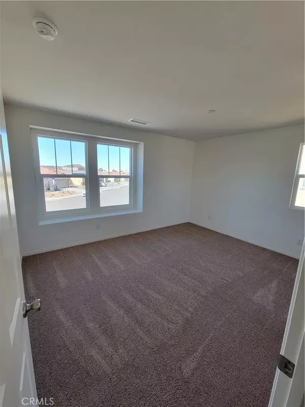 Victorville, CA 92392,13905 Raven Street