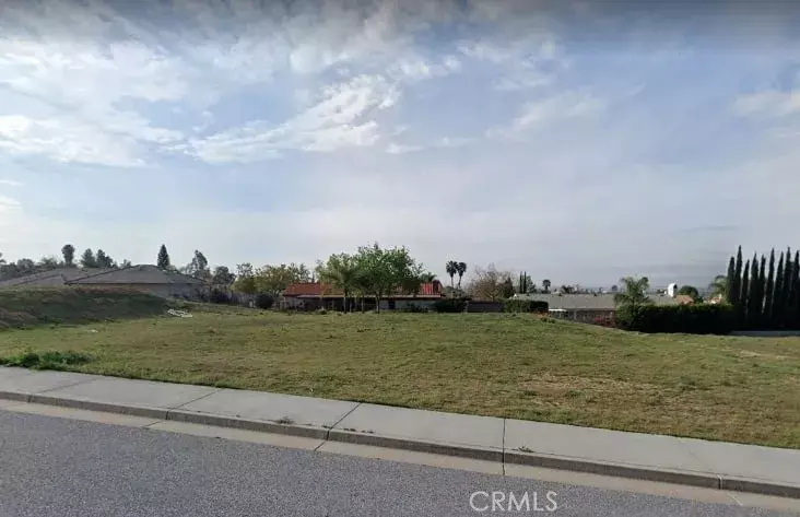 Moreno Valley, CA 92557,21159 Jennings