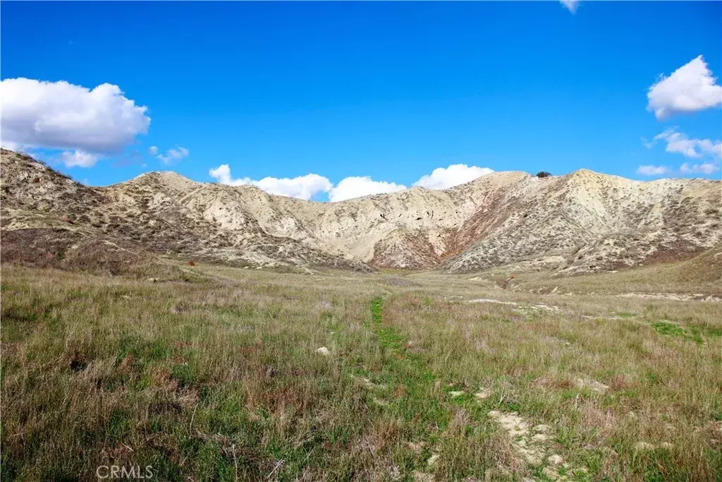 Moreno Valley, CA 92555,40 Gilman Springs