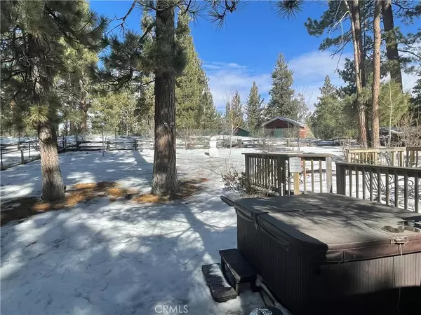 Big Bear Lake, CA 92315,39934 Forest Road