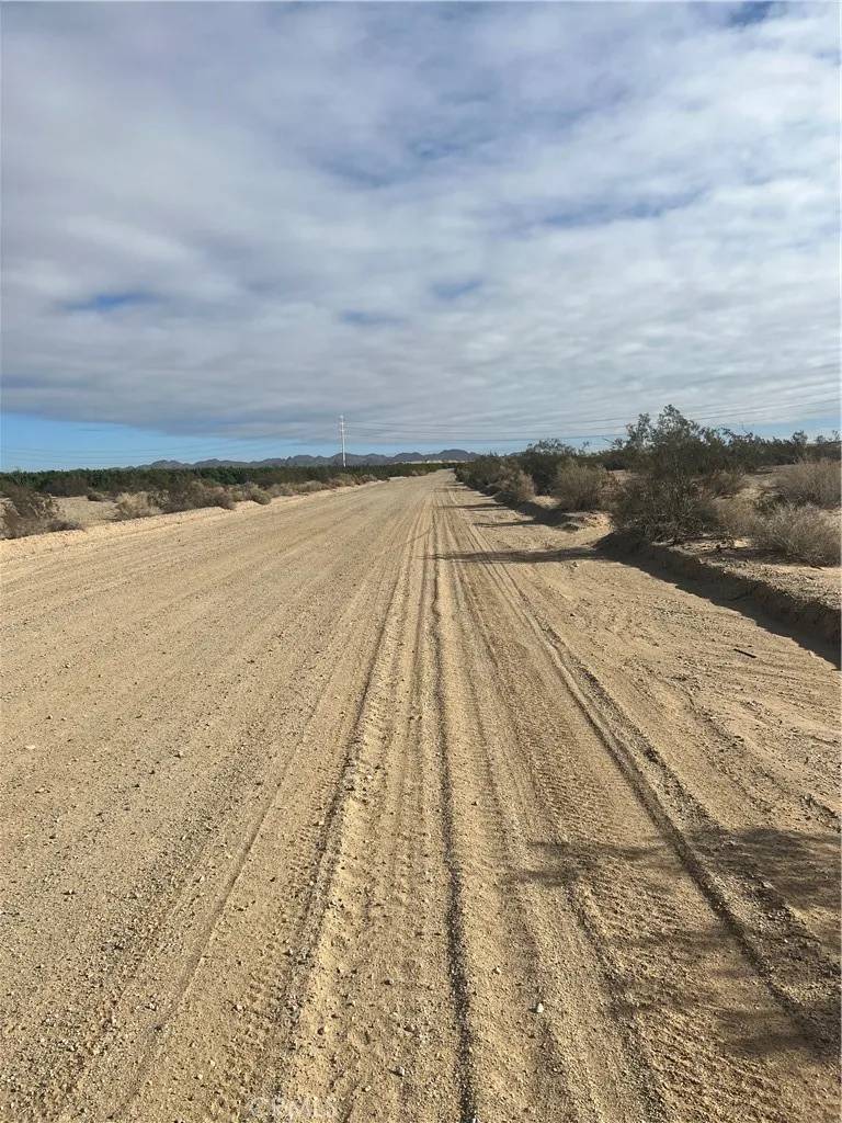 0 Flowing Wells, Calipatria, CA 92233