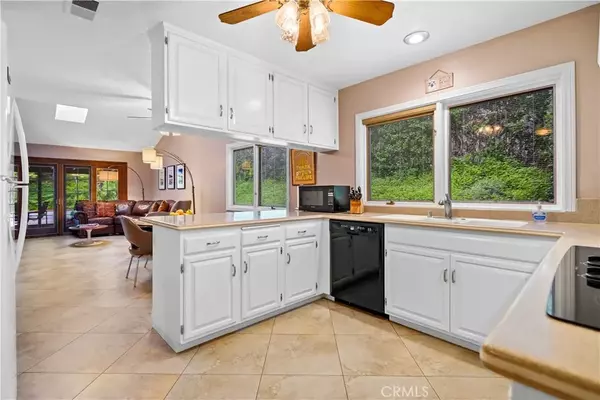 La Habra Heights, CA 90631,519 Papyrus Drive