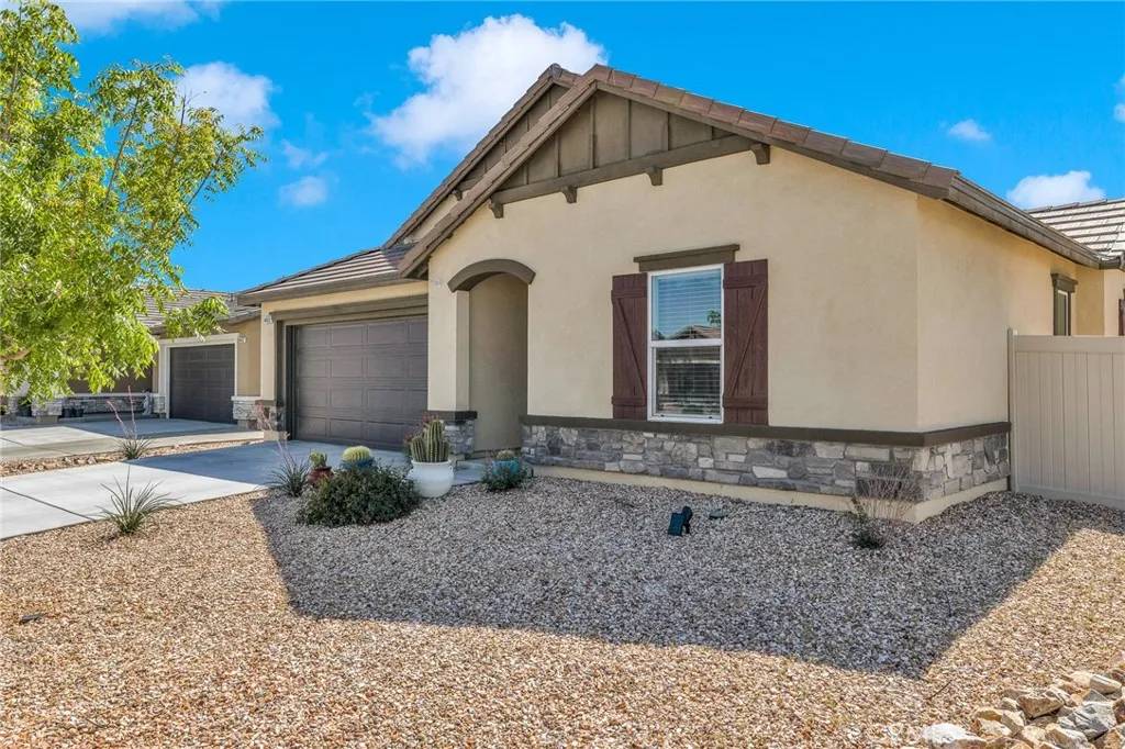 Lancaster, CA 93536,44563 Freer Way