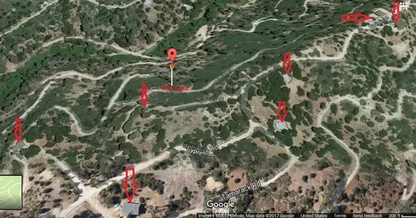 Cedar Glen, CA 92321,0 Hickory