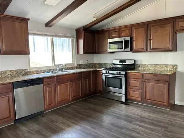 Wildomar, CA 92595,34164 Harrow Hill Road