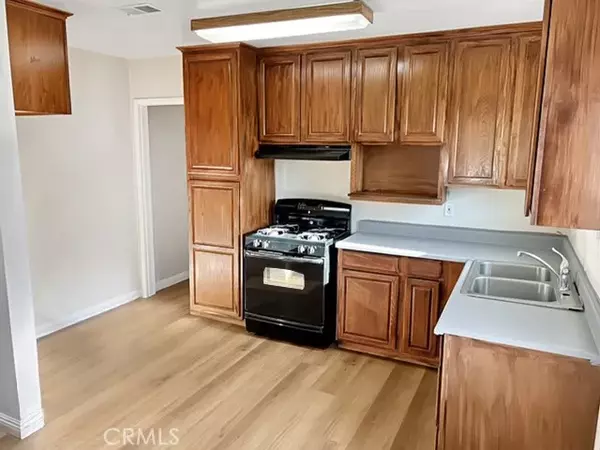 Riverside, CA 92504,7450 Emerald Street