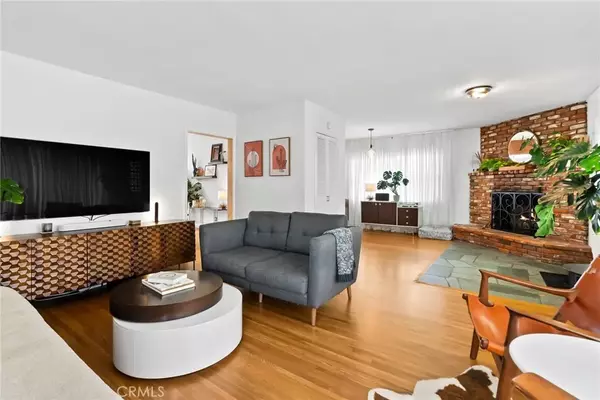 Lakewood, CA 90713,4447 Palo Verde Avenue