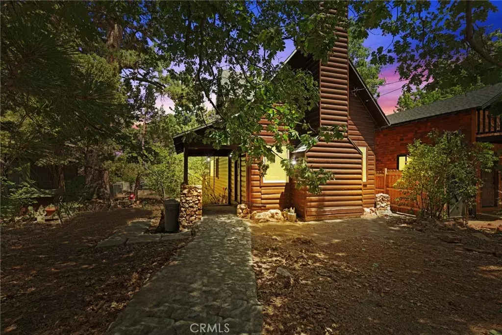 Sugarloaf, CA 92386,543 Holmes Lane