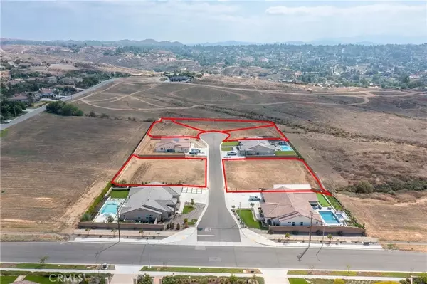 Riverside, CA 92506,7925 Featherstone