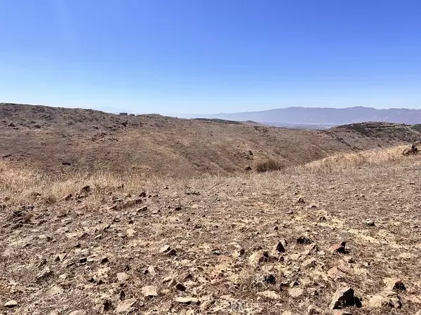 Lake Mathews, CA 92570,0 CANDY LANE