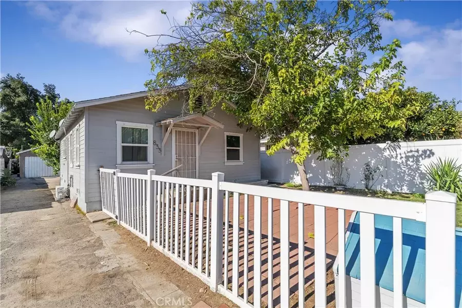 833 N 4th Avenue, Upland, CA 91786