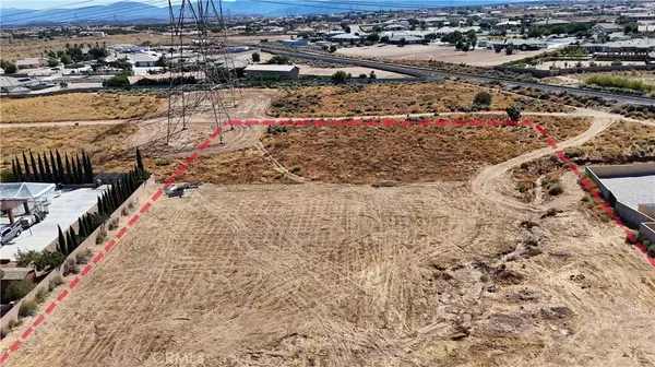 Oak Hills, CA 92344,12365 Farmington