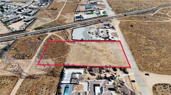 Oak Hills, CA 92344,12365 Farmington