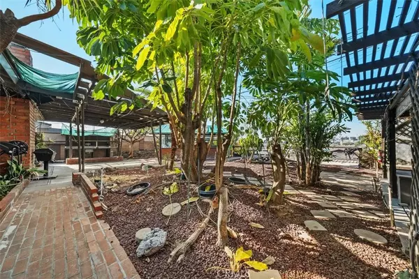 La Mirada, CA 90638,12717 Heflin Drive