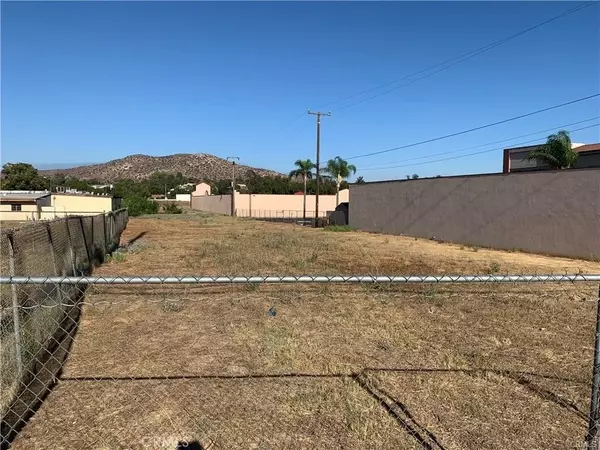 Norco, CA 92860,2655 Hamner