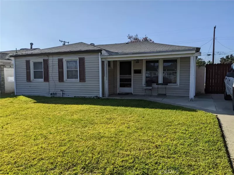 241 S Murray Avenue, Azusa, CA 91702