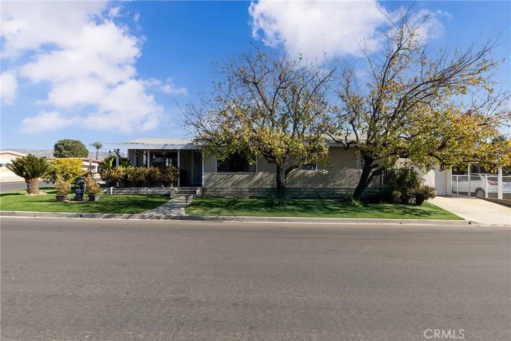 Homeland, CA 92548,30803 Silver Palm