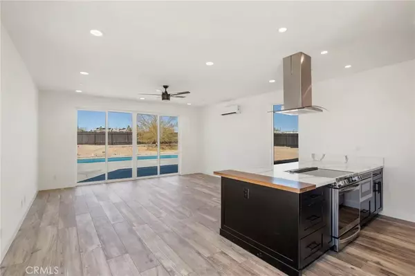 Joshua Tree, CA 92252,3460 Stonehill Avenue