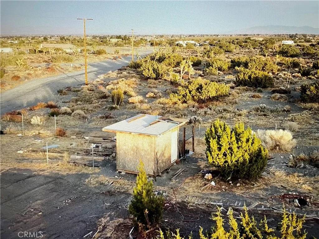 Phelan, CA 92371,3123 Coyote