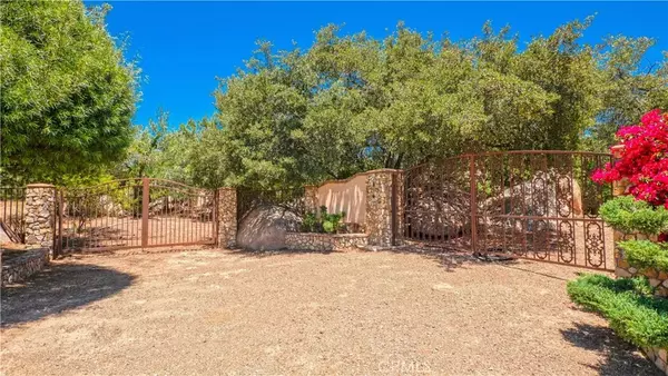 Murrieta, CA 92562,41420 Hacienda Drive