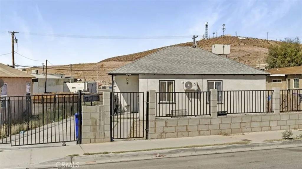 721 Nancy Street, Barstow, CA 92311