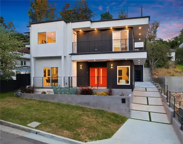 Los Angeles, CA 90039,2124 Lake Shore Avenue