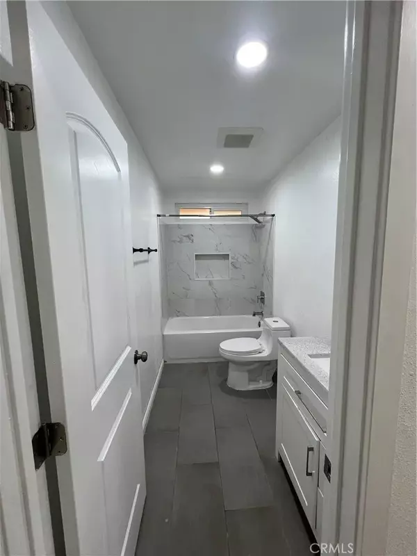 San Jacinto, CA 92583,245 N Victoria Avenue