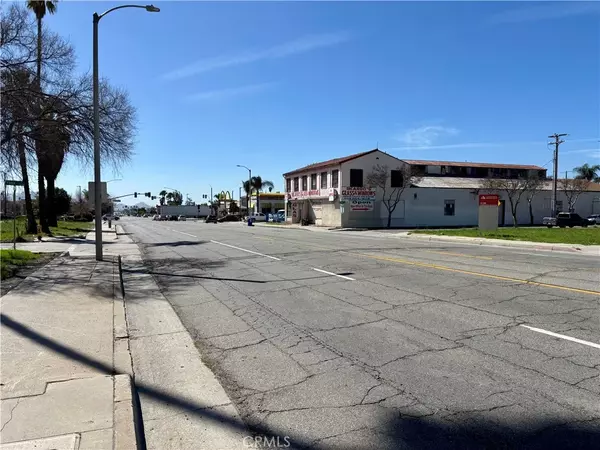 San Bernardino, CA 92411,1263 N Mount Vernon