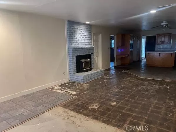 Running Springs, CA 92382,31686 Luring Pines Circle