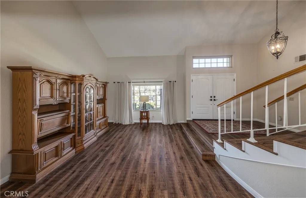 Redlands, CA 92373,1323 San Pablo Avenue
