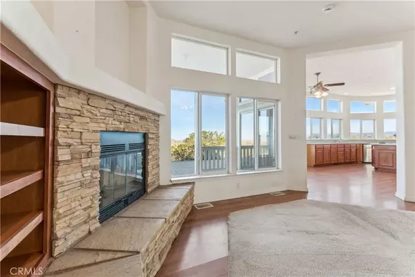 Landers, CA 92285,57120 Luna Vista Lane