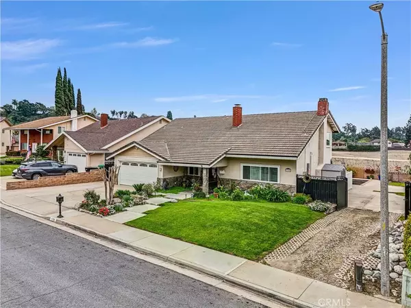 San Dimas, CA 91773,1750 La Mesa Oaks Drive