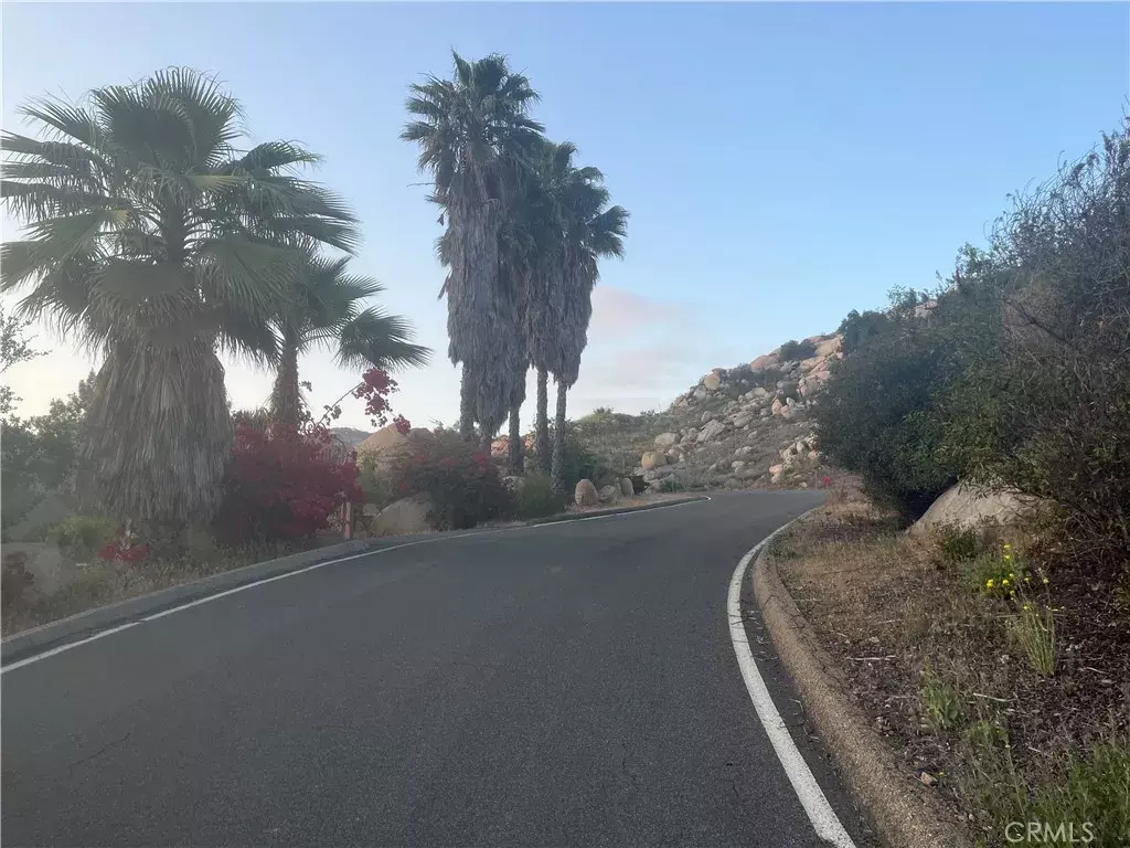 Temecula, CA 92590,44810 La Mancha
