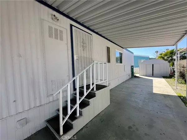 Hemet, CA 92545,1150 N Kirby #72