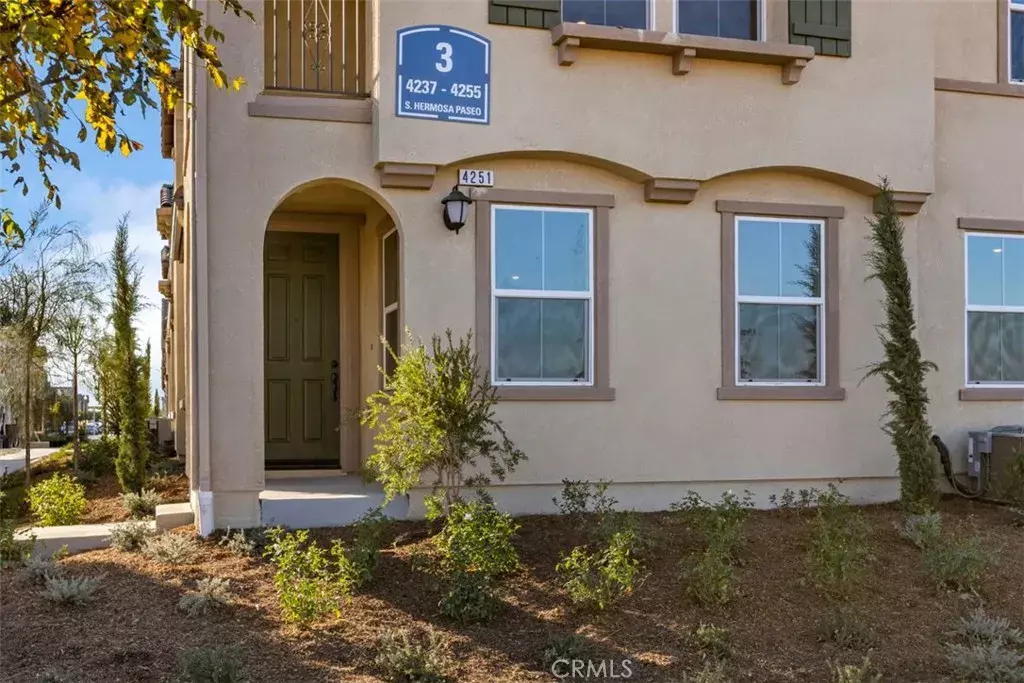 Ontario, CA 91761,4251 S Hermosa Paseo