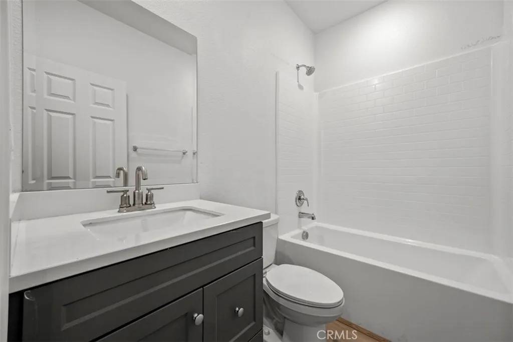 Ontario, CA 91761,4248 S Hermosa Paseo