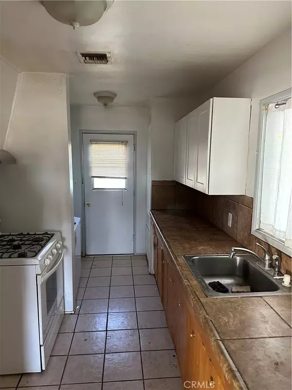 Riverside, CA 92504,3524 Verde Street