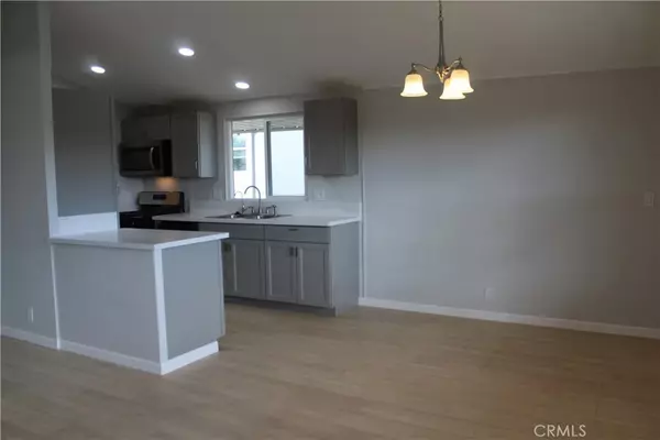 Hemet, CA 92545,601 N Kirby #17