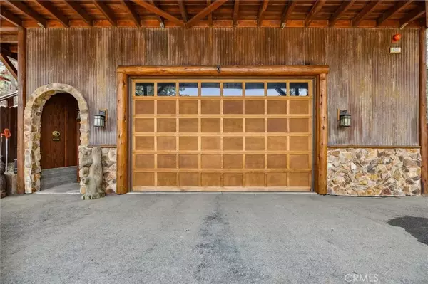 Big Bear Lake, CA 92315,450 Temple Lane