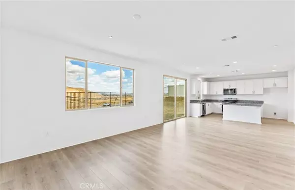 Lake Elsinore, CA 92530,4246 Empressa Circle