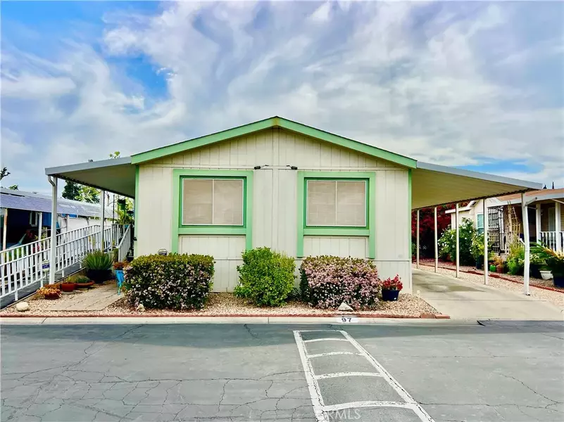 9391 California #97, Riverside, CA 92503