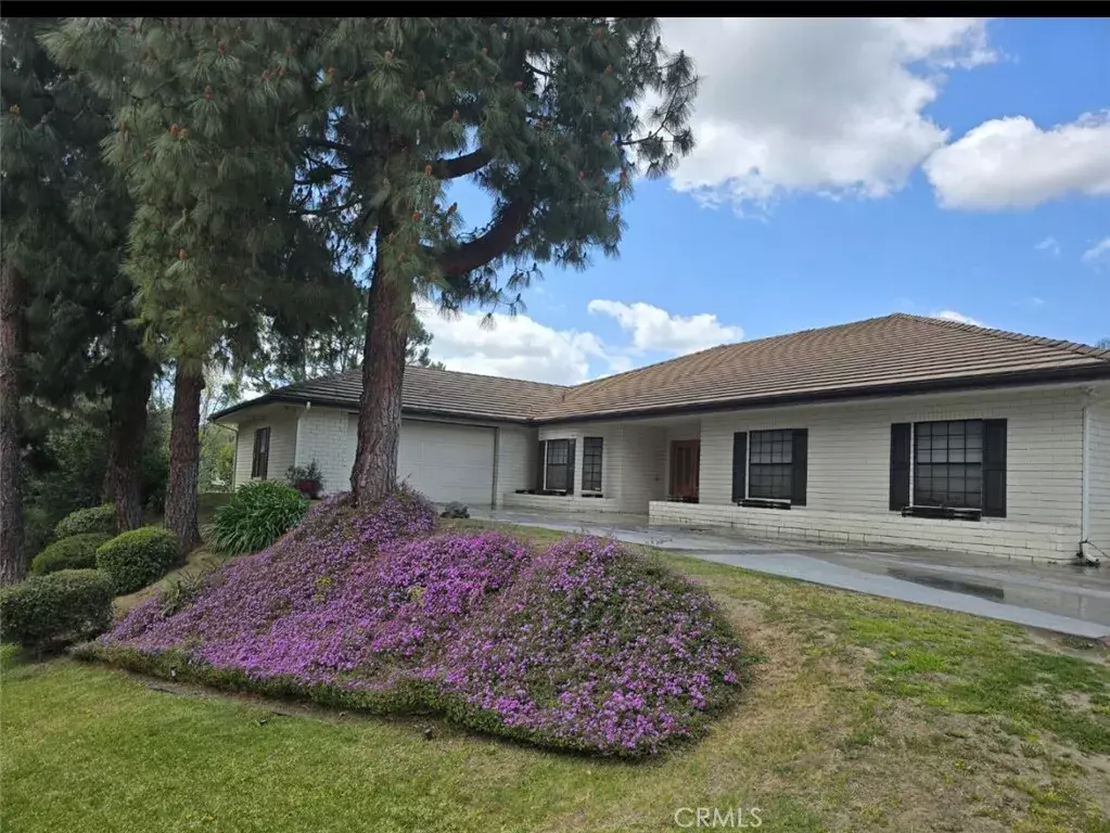Redlands, CA 92373,12698 La Solana Drive