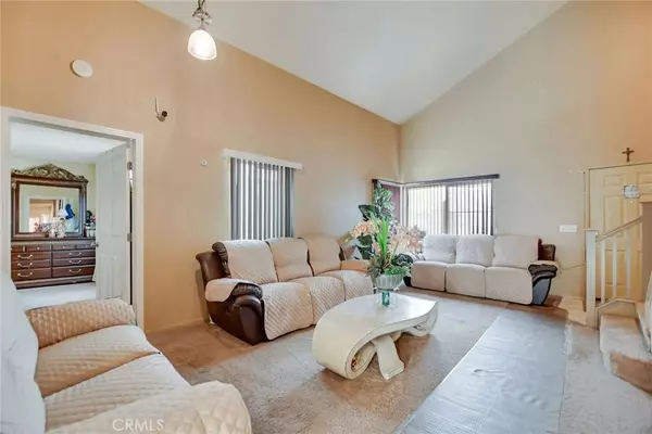 Jurupa Valley, CA 92509,5244 Holstein Way