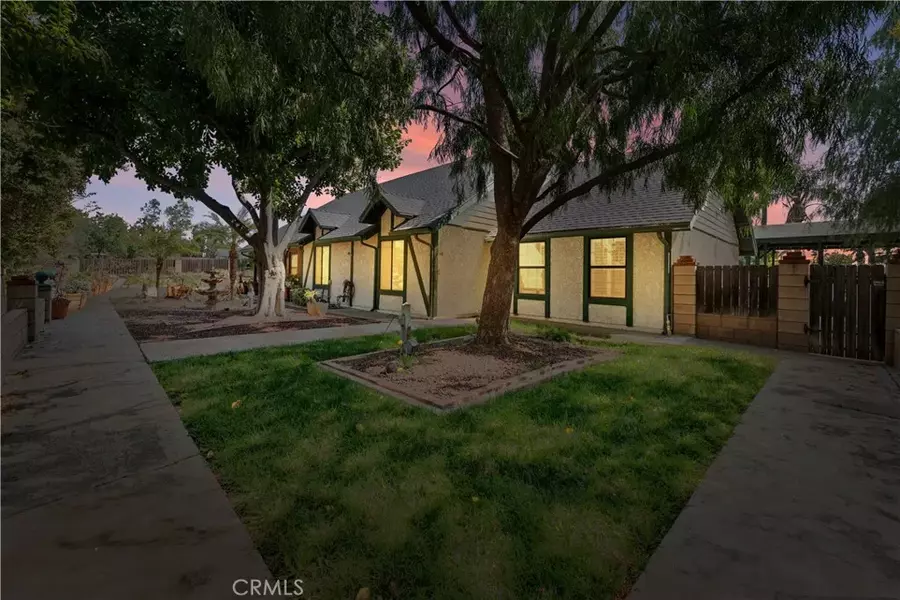 16872 Iris Avenue, Riverside, CA 92504